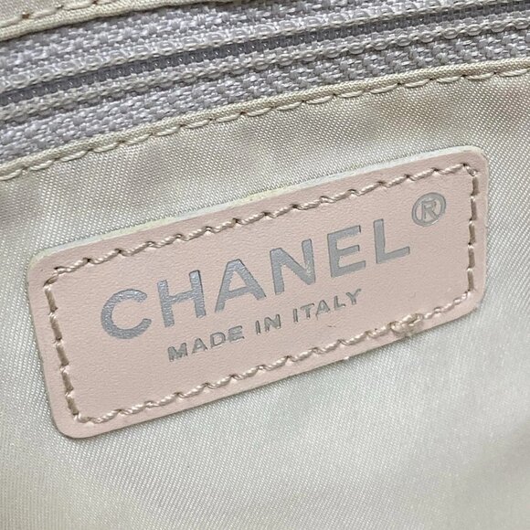 Auth CHANEL New Travel Line Tote MM - Pink White Nylon Leather Tote Bag - Picture 7 of 9